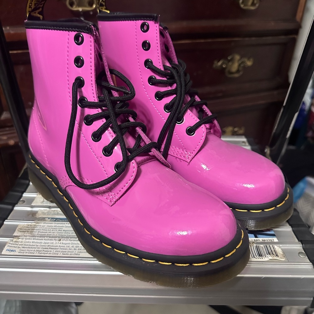 Pink patent leather Dr Martens size US 8